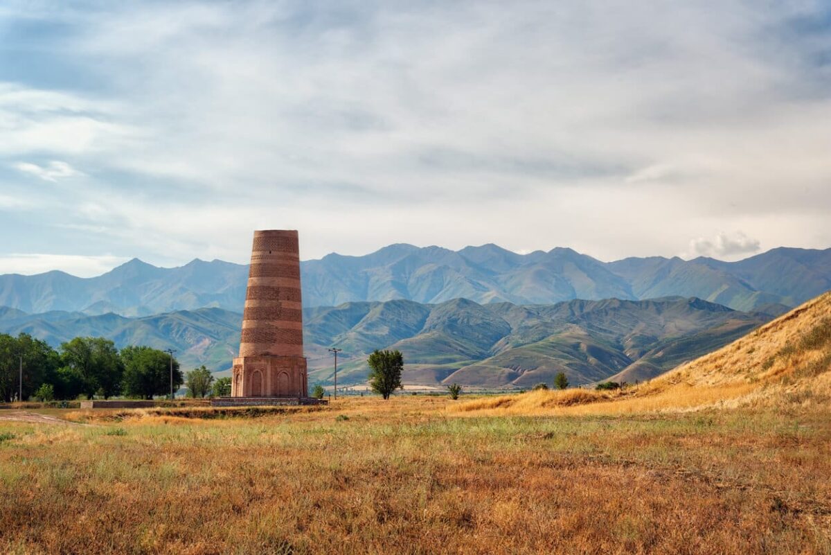 布拉納塔 Burana Tower