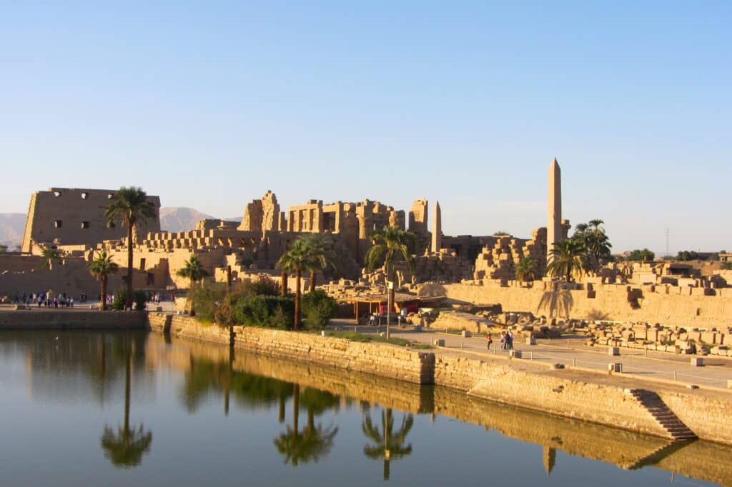 egypt_Karnak_temple_complex_2012