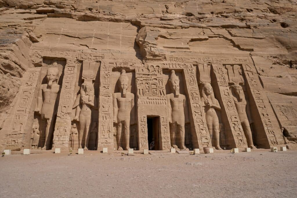egypt_nefertari temple
