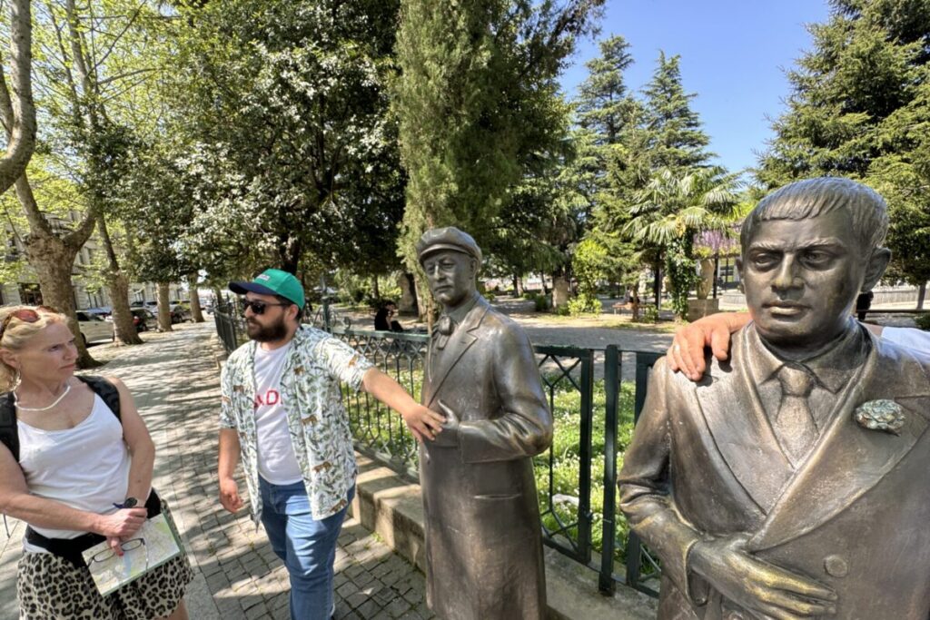 Caucasus_people2
